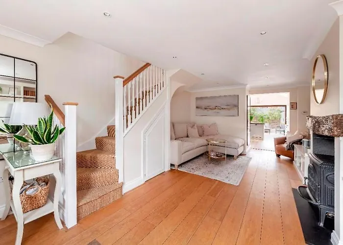 Top Hotels in Esher, London