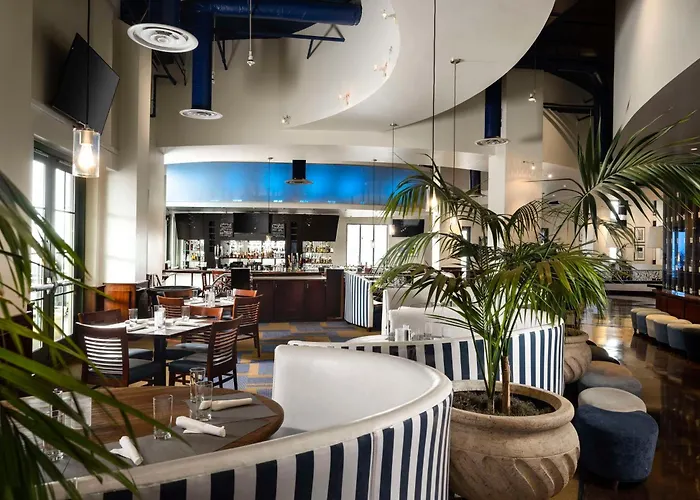 Best Virginia Beach VA Hotels for Vacationers