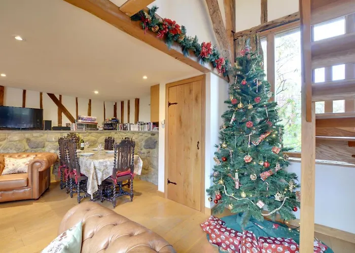 Top Hotels in Charming Cranbrook, Kent