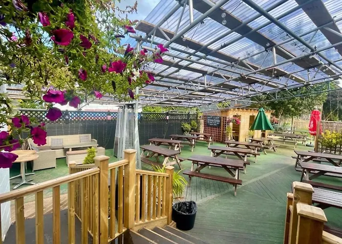 Top Hotels in Charming Halifax, UK