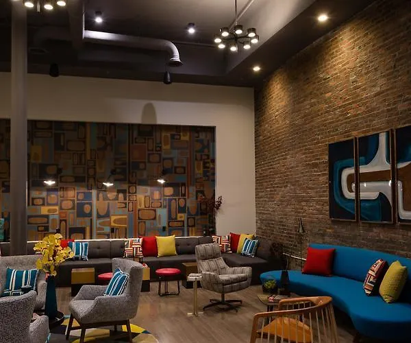 Top Salem Hotels for Spellbinding October Stays